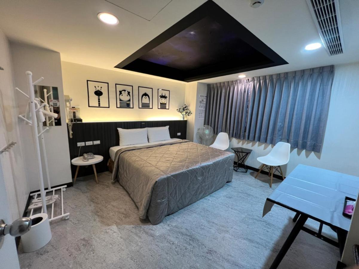 גאושיונג Joy Garden Hotel מראה חיצוני תמונה