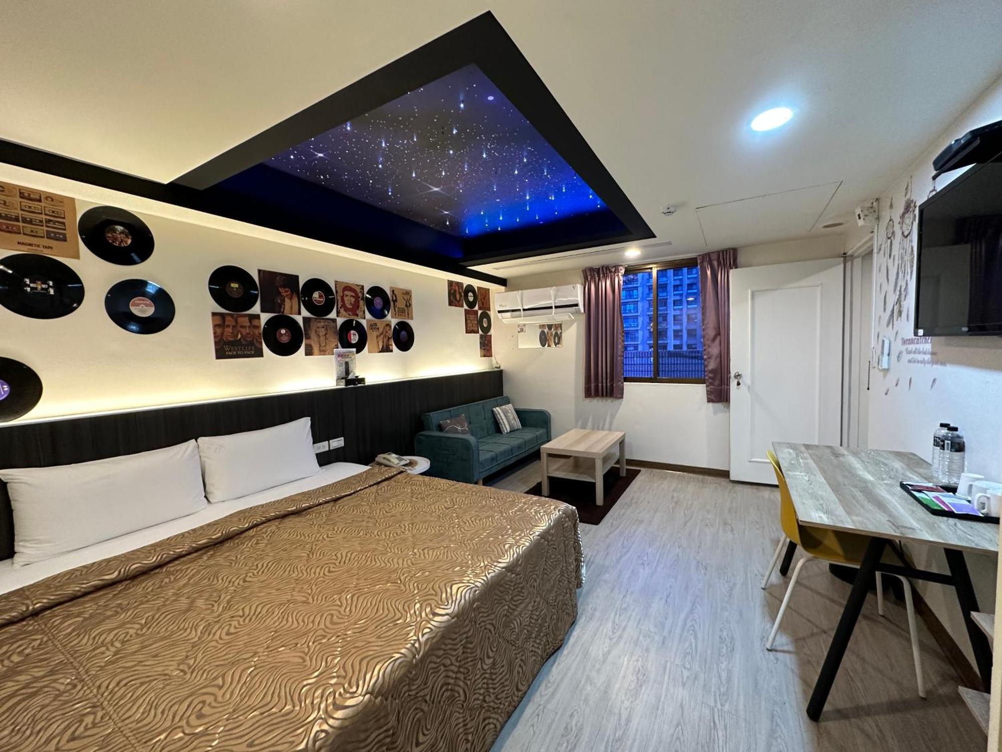 גאושיונג Joy Garden Hotel מראה חיצוני תמונה